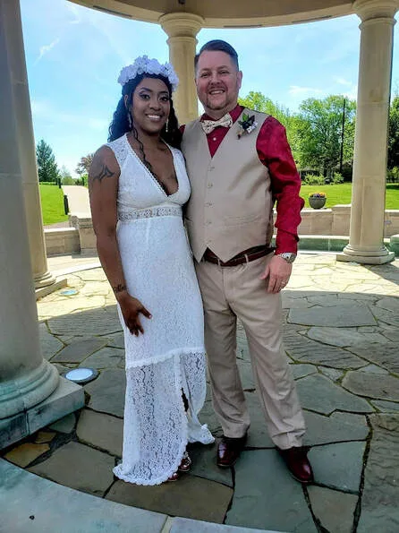 Elope in Coxhall Gardens, Carmel, Indiana.  Marry Me In Indy! LLC